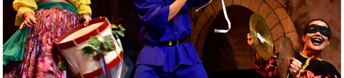 QUASIMODO O CORCUNDA ( Teatro para a Infância )